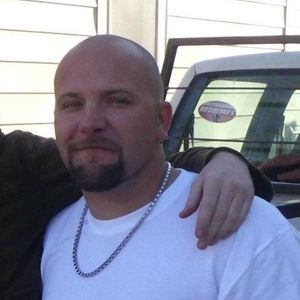 Meet your Posher, Ray